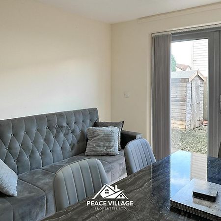 Ashton Co-Living - Private Room Self-Cater Manchester Extérieur photo