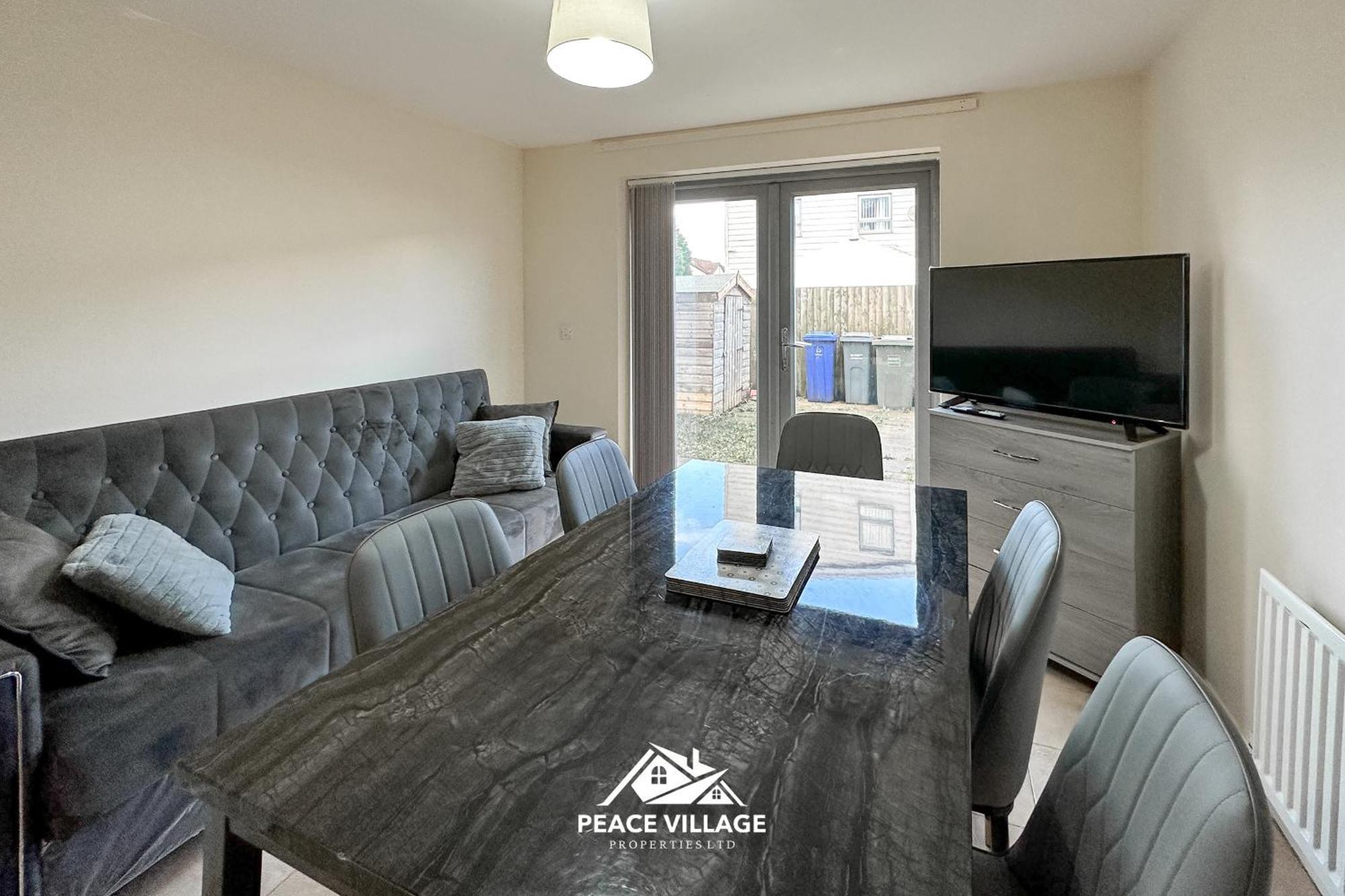 Ashton Co-Living - Private Room Self-Cater Manchester Extérieur photo