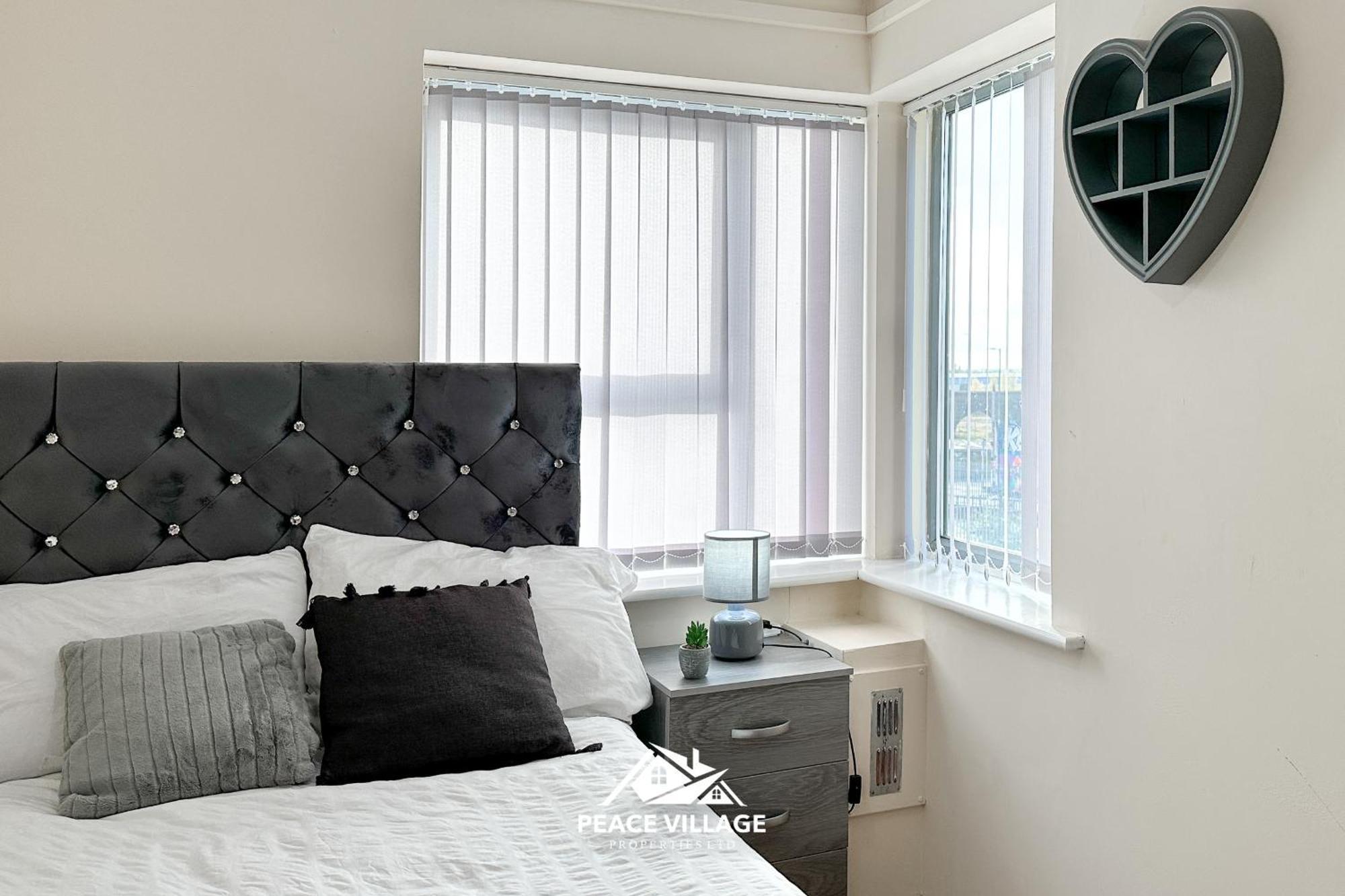 Ashton Co-Living - Private Room Self-Cater Manchester Extérieur photo