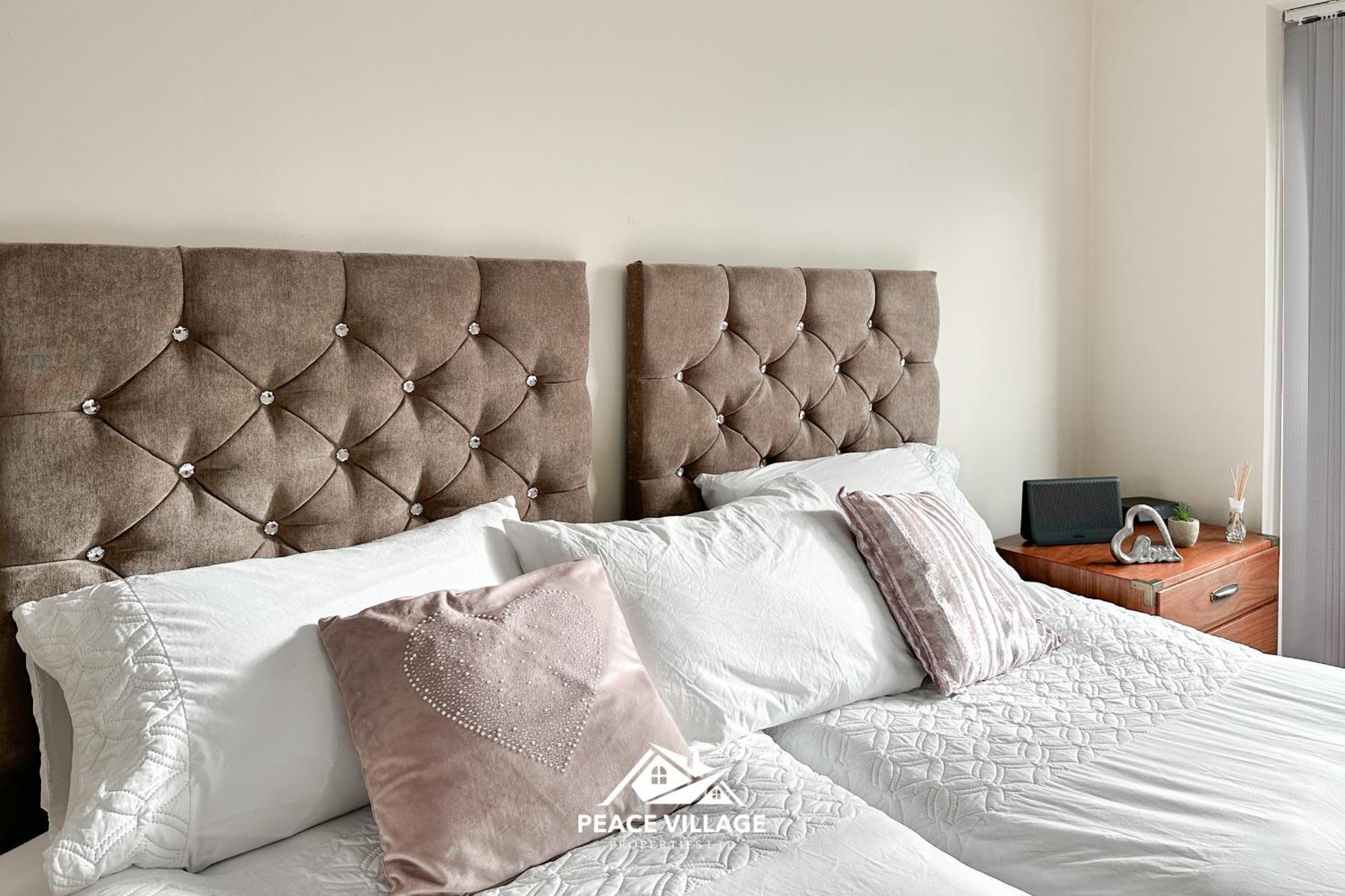 Ashton Co-Living - Private Room Self-Cater Manchester Extérieur photo